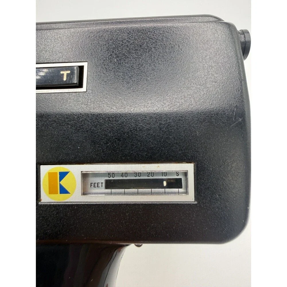 Vintage Korvette Super 8 Movie Camera Made in Japan w/ Case - UNTESTED